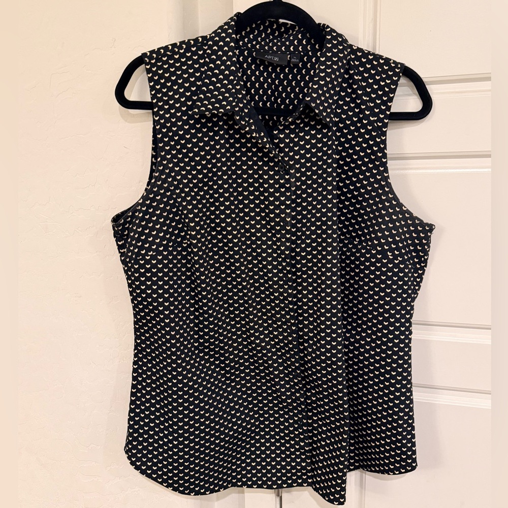 Apt. 9 Black and White Patterned Sleeveless Blouse Size XL
